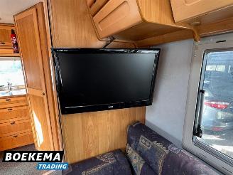 Hymer  B640 Automaat 6-Persoons Levelsysteem Airco Cruise picture 12