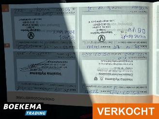 Citroën C3 1.2 PureTech Selection Automaat Navigatie Airco Cruise F1 picture 29