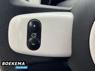 Renault Twingo R80 E-Tech Equilibre 22 kWh Navigatie Cruise picture 23