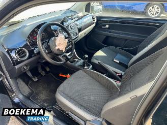 Volkswagen Up! 1.0 High Up! BlueMotion Airco Cruise picture 13