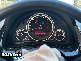 Volkswagen Up! 1.0 High Up! BlueMotion Airco Cruise picture 19