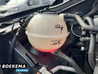 Volkswagen Tiguan 1.4 TSI R-Line DSG Dynaudio Stoelverwarming Climate Cruise picture 10