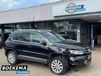 Volkswagen Tiguan 1.4 TSI R-Line DSG Dynaudio Stoelverwarming Climate Cruise picture 1