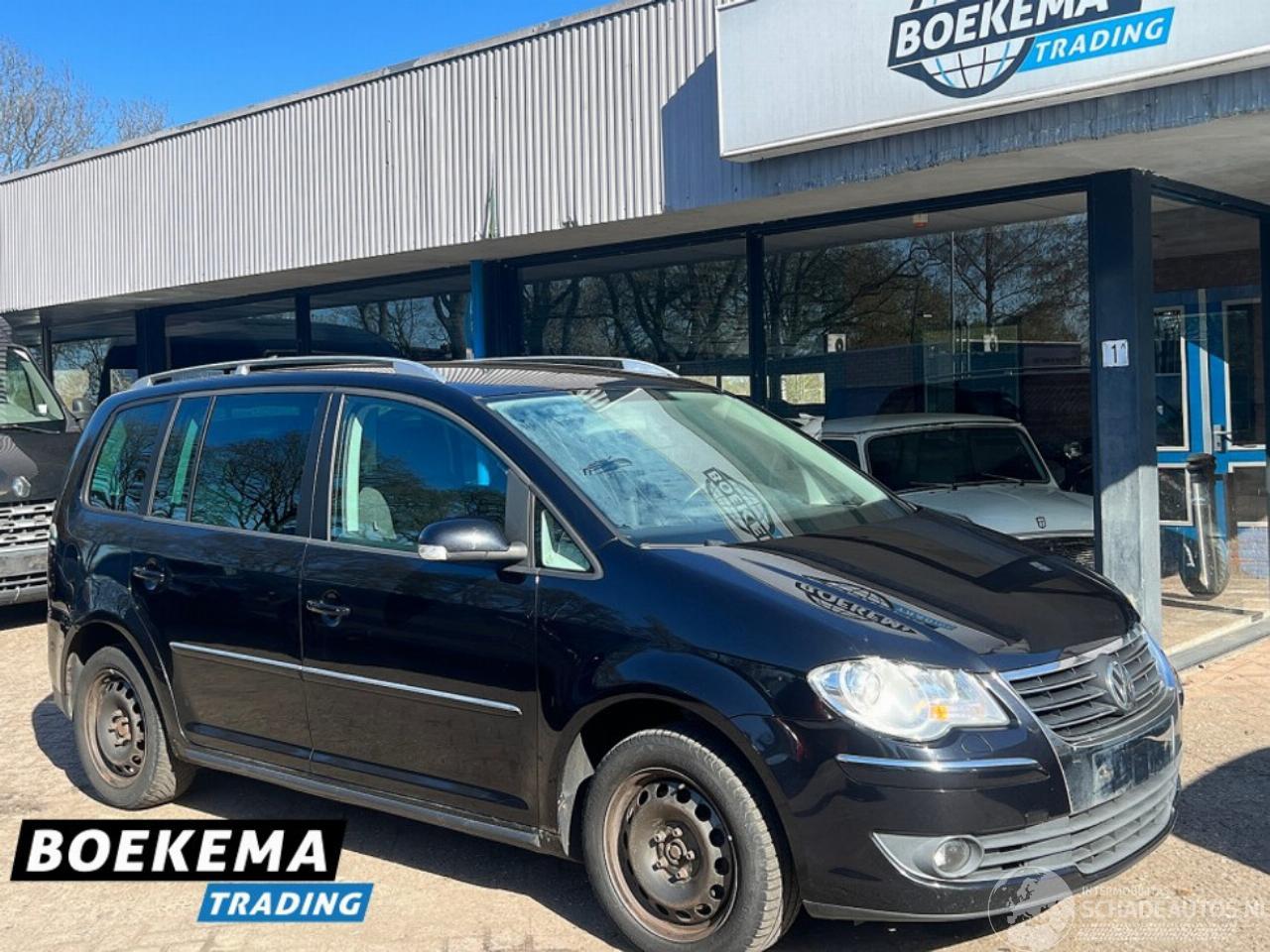 Volkswagen Touran 2.0 TDI 170PK Highline Stoelverw. Cruise Climate