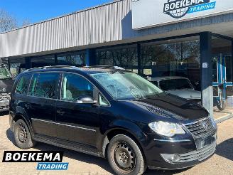 Coche accidentado Volkswagen Touran 2.0 TDI 170PK Highline Stoelverw. Cruise Climate 2008/5