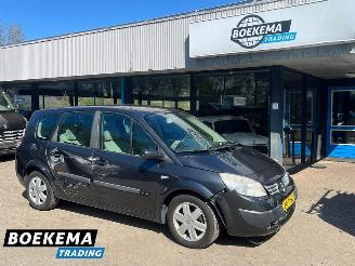 Damaged car Renault Grand-scenic 1.6-16V Business Line 7-Persoons Climate Cruise 2006/9