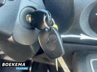 Renault Twingo 1.5 dCi Collection Airco Cruise picture 10