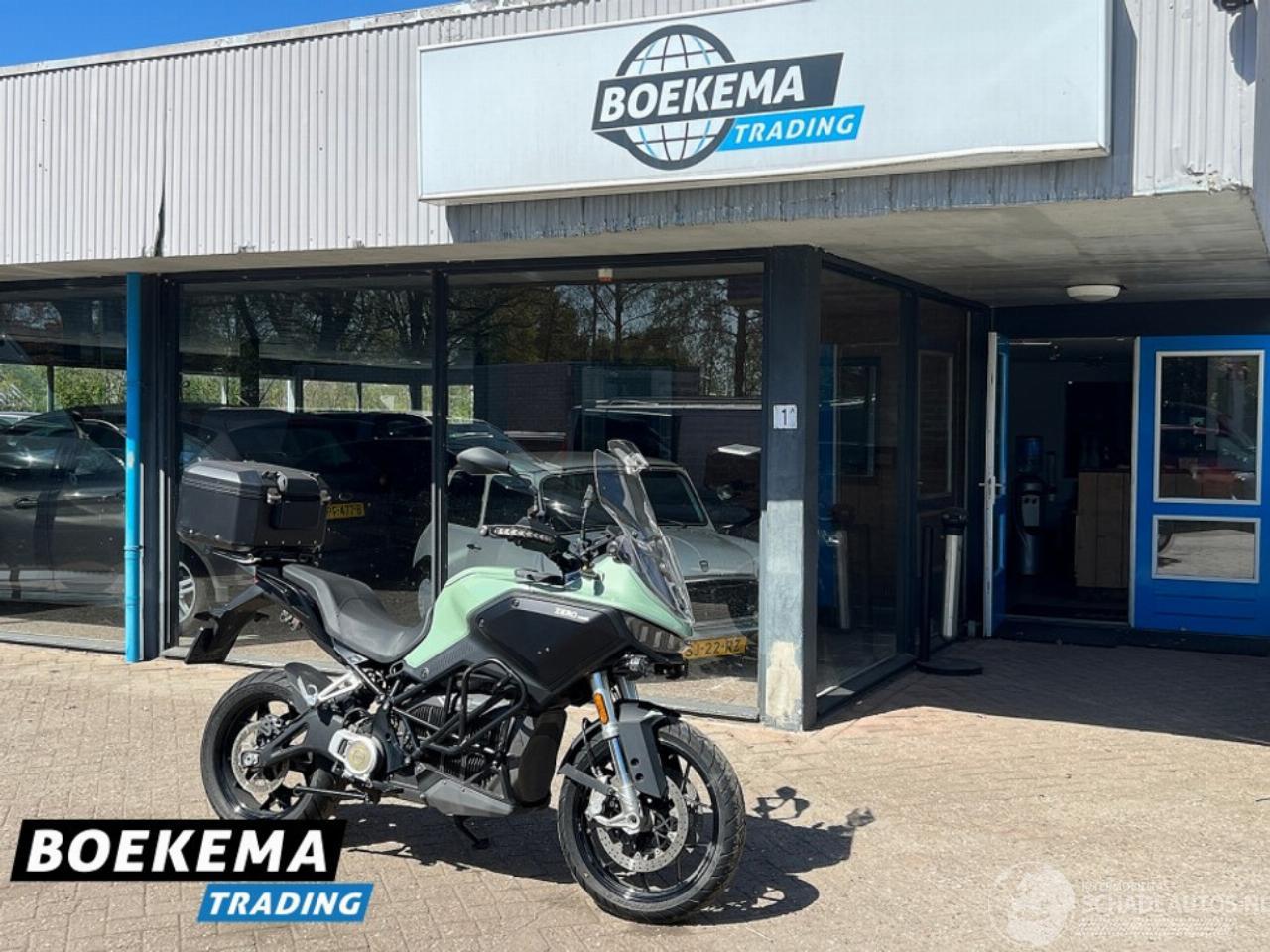 Zero Motorcycles  DSR/X 17.3 Tour