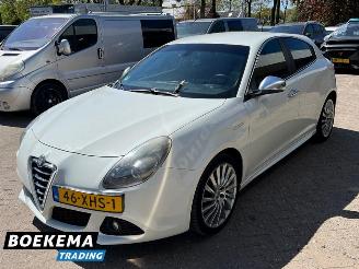 Alfa Romeo Giulietta 1.4 T Distinctive Automaat Memory Stoelverw BOSE picture 4