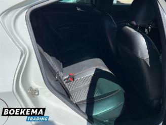 Alfa Romeo Giulietta 1.4 T Distinctive Automaat Memory Stoelverw BOSE picture 14