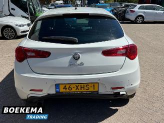 Alfa Romeo Giulietta 1.4 T Distinctive Automaat Memory Stoelverw BOSE picture 5