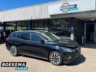 skadebil auto Ford Focus Wagon 1.0 EcoBoost ST Line X Business Navigatie Stoel-Stuurverwarming 2021/4