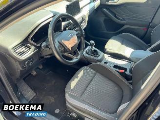 Ford Focus Wagon 1.0 EcoBoost ST Line X Business Navigatie Winterpalkket picture 12