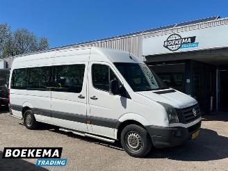 skadebil bedrijf Volkswagen Crafter 35 2.0 TDI L3H2 9-Persoons Schuifdeur Rolstoellift 2013/6