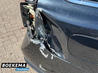 Volvo V-70 2.5T Kinetic 230PK Automaat Leer Navigatie Cruise picture 9