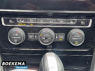 Volkswagen Golf 1.4 TSI Highline DSG Panorama Virtual Stoel/Stuurverw Massage Camera Trekhaak picture 27