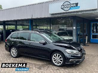 krockskadad bil auto Volkswagen Golf 1.4 TSI 150PK Highline DSG Panorama Virtual Stoel/Stuurverw Massage Camera Trekhaak 2017/5
