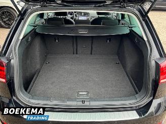 Volkswagen Golf 1.4 TSI Highline DSG Panorama Virtual Stoel/Stuurverw Massage Camera Trekhaak picture 19