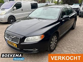 Volvo S-80 2.0 D3 Momentum Automaat Leer Navigatie Cruise picture 4