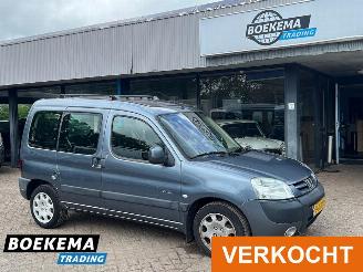 skadebil auto Peugeot Partner 1.6 16V Zenith 2 Airco 5-Peroons 2xSchuifdeur Cruise Trekhaak 2005/7