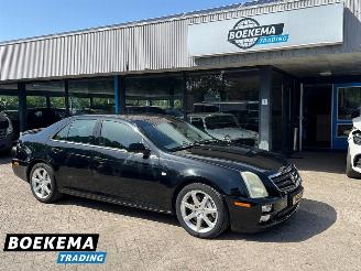 Unfallwagen Cadillac STS 4.6 V8 Launch Edition Bose Keyless Stoelverw + koeling 2006/3