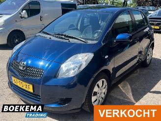 Toyota Yaris 1.3 VVTi Sol Airco 5-Deurs Trekhaak picture 4