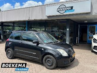 uszkodzony samochody osobowe Suzuki Swift 1.3 Base Airco Elektrische ramen 3-Deurs 2009/10
