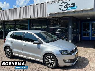 skadebil auto Volkswagen Polo 1.2 TDI BlueMotion Navigatie Airco Cruise 2013/12