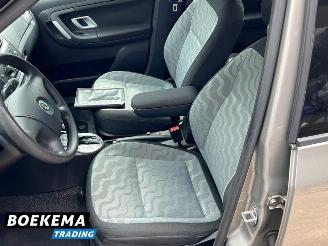 Skoda Fabia 1.6-16V Ambiente Automaat Airco Stoelverwarming PDC Trekhaak picture 15