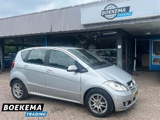 krockskadad bil auto Mercedes A-klasse 170 Avantgarde Airco parkeer sensoren 2009/3