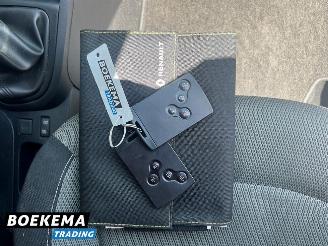 Renault Captur 0.9 TCe Authentique Stoelverwarming Navi Cruise picture 26