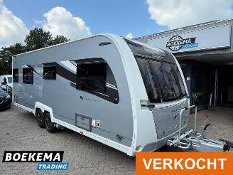 skadebil caravan Elddis  Buccaneer Cruiser EP Levelsysteem Luifel Douche Fietsenrek Mover Zonnepaneel Schotel 2019/1