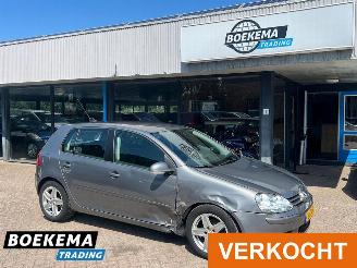 Damaged car Volkswagen Golf 1.4 TSI Comfortline Stoelverwarming Airco 2008/5