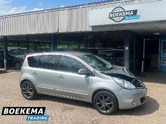 krockskadad bil auto Nissan Note 1.4 Connect Edition Navigatie Cruise-control Clima 2011/5