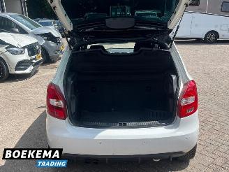 Skoda Fabia 1.4 RS 179PK DSG Open-dak Navigatie Clima picture 15