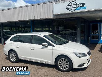 krockskadad bil auto Seat Leon 1.2 TSI Style Climate-control Cruise-control 2015/1