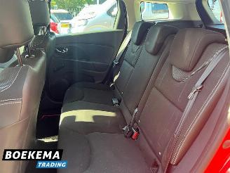 Renault Clio Estate 0.9 TCe Expression Navigatie Cruise-Control Airco picture 8