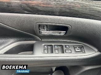Mitsubishi Outlander 2.0 Instyle Automaat Open Dak Navi Stoelverwarming picture 14
