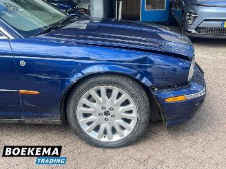 Jaguar XJ 4.2 V8 Executive 298pk Automaat Memory Navi Cruise picture 6
