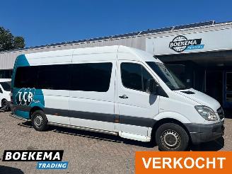 Vaurioauto  commercial vehicles Mercedes Sprinter 313 2.2 CDI 432 Aut 9-Pers Rolstoellift Airco 2013/6