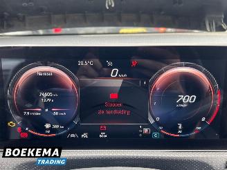 Mercedes A-klasse 220 Premium Plus 190PK AMG Automaat Panorma Camera picture 19