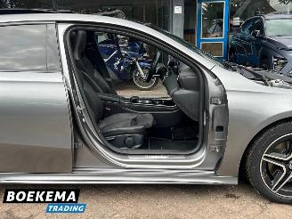 Mercedes A-klasse 220 Premium Plus 190PK AMG Automaat Panorma Camera picture 10