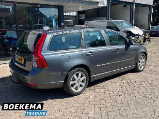 Volvo V-50 2.0 Edition I 145PK Stoelverwarming Navi Cruise Airco picture 2