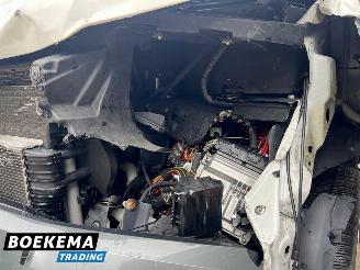 Volkswagen  Transporter 2.0 TDI 150PK DSG Camper Hefdak Luifel Fietsendrager Leer Stoelverwarming Navigatie Euro6 picture 13
