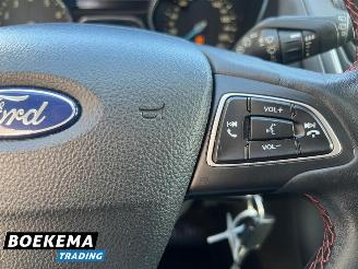 Ford Focus Wagon 1.5 Black Edition 150PK Navigatie Climate Cruise picture 24