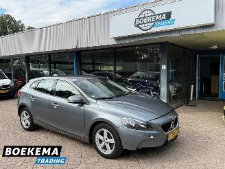Auto incidentate Volvo V-40 2.0 T2 Nordic Navigatie Cruise Climate PDC 2018/3