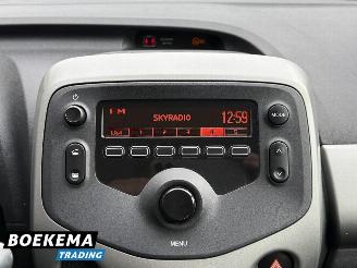 Peugeot 108 1.0 VTi Automaat Active Airco F1 5-Deurs picture 22