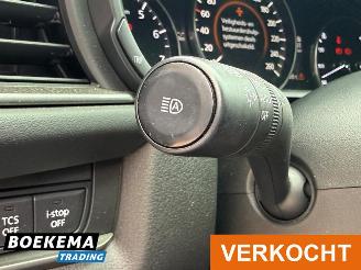 Mazda CX-30 2.0 e-SkyActiv-G M Hybrid HUD Navigatie Cruise picture 31