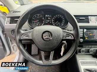 Skoda Octavia Combi 1.2 TSI Ambition Navigatie Cruise Climate picture 22