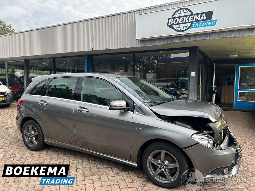 Mercedes B-klasse 180 CDI Ambition Automaat Navi Clima Cruise